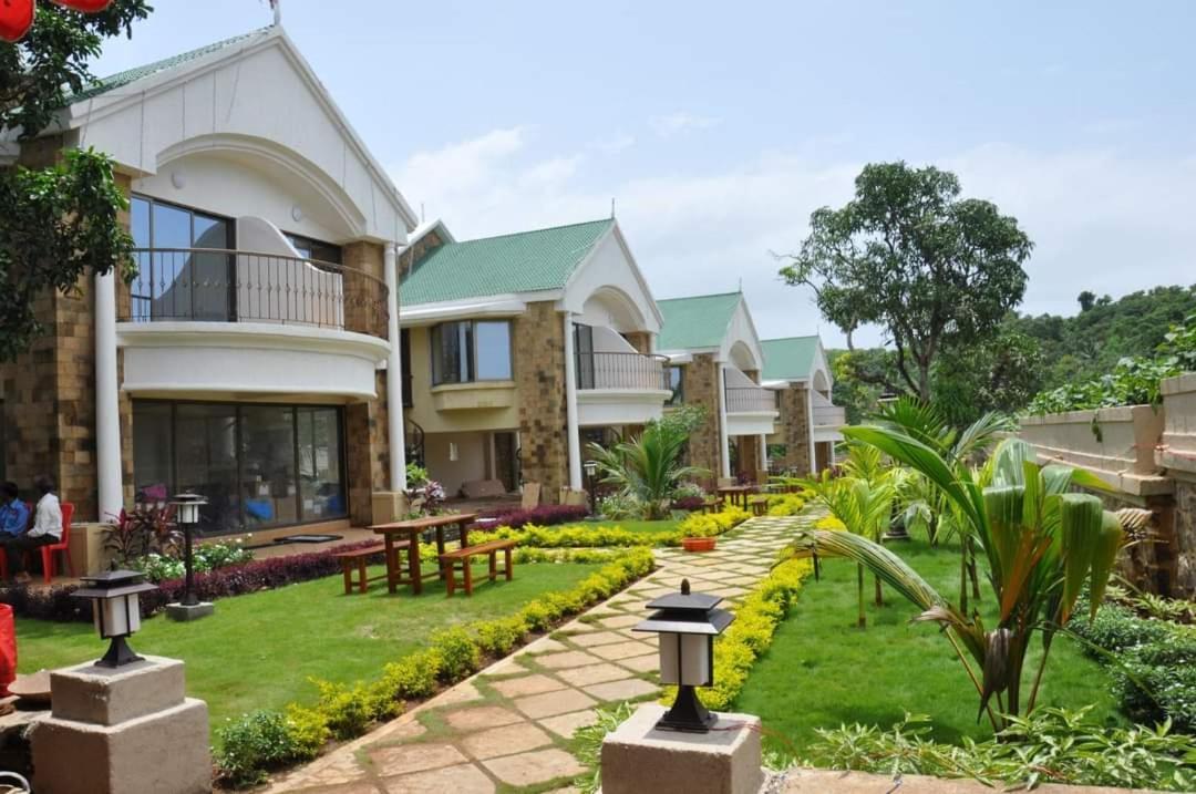 Silverador Resort ثين المظهر الخارجي الصورة
